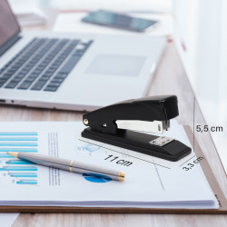 Agrafeuse de Bureau métal noir 25 feuilles 24/6 et 26/6